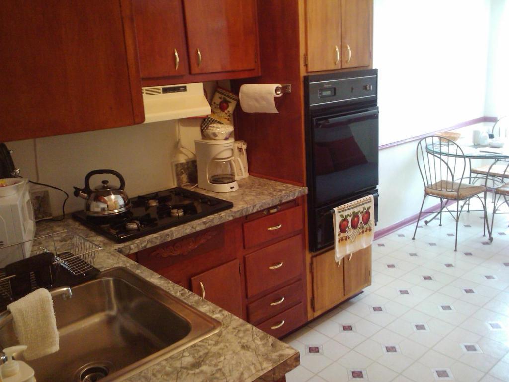 Exquisite Guesthouse New York City Room photo
