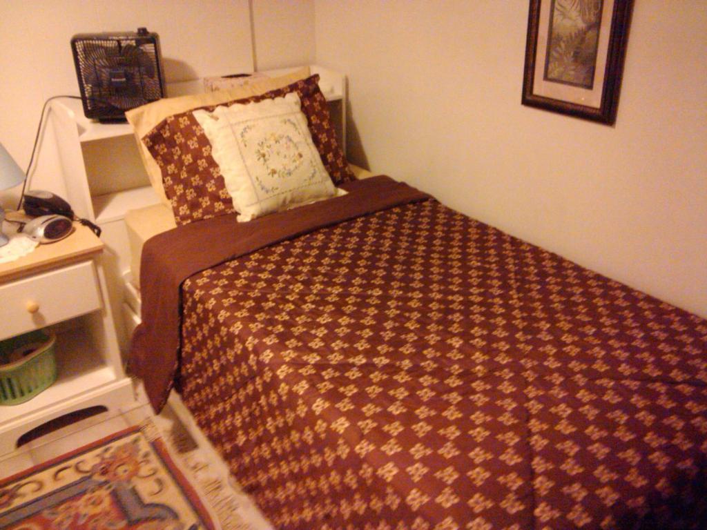 Exquisite Guesthouse New York City Room photo